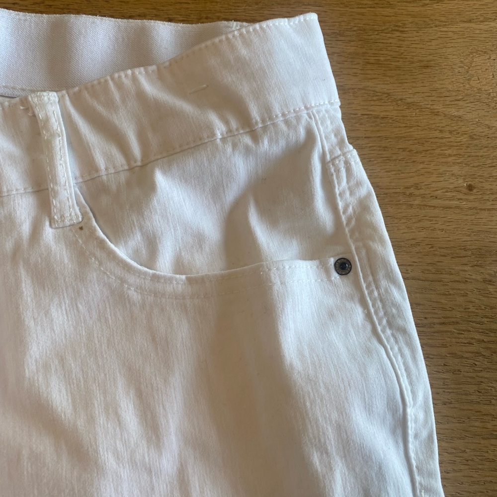 Curve White Skinny Jeans with Sleek Fit Women’s‎ 14 Preloved - Picture 7 of 10